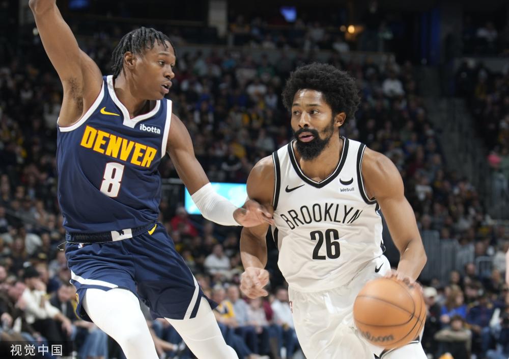 边路突破 边路突破